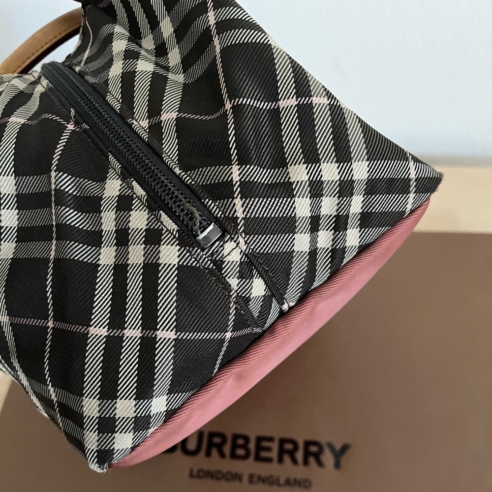 ❗️SOLD❗️Burberry Blue Label Nova Check Tote Rare Dusky Pink Tartan Plaid EUC - Picture 12 of 16